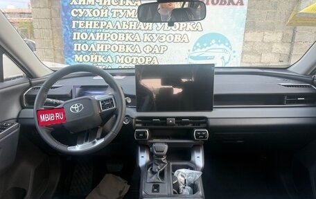 Toyota RAV4, 2026 год, 4 599 000 рублей, 15 фотография