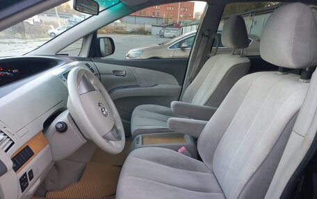 Toyota Previa III, 2008 год, 1 950 000 рублей, 9 фотография