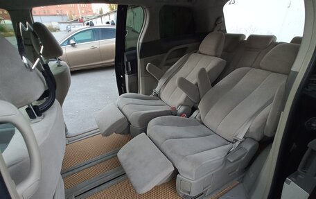 Toyota Previa III, 2008 год, 1 950 000 рублей, 16 фотография