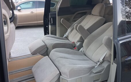 Toyota Previa III, 2008 год, 1 950 000 рублей, 15 фотография