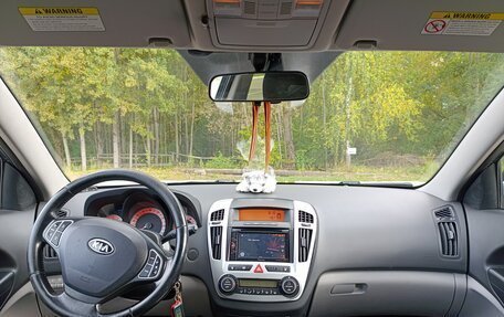 KIA cee'd I рестайлинг, 2009 год, 629 000 рублей, 16 фотография