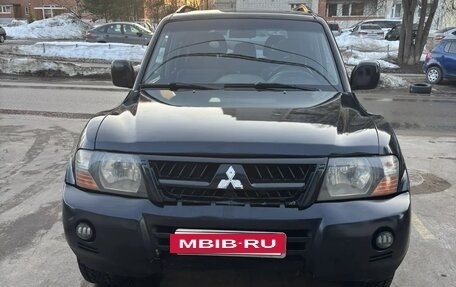 Mitsubishi Pajero III рестайлинг, 2005 год, 850 000 рублей, 2 фотография