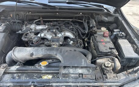 Mitsubishi Pajero III рестайлинг, 2005 год, 850 000 рублей, 13 фотография