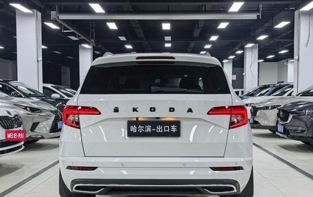 Skoda Karoq I, 2022 год, 2 257 000 рублей, 6 фотография