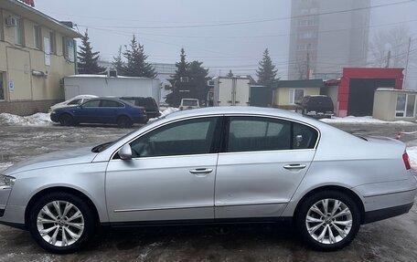 Volkswagen Passat B6, 2007 год, 589 000 рублей, 2 фотография