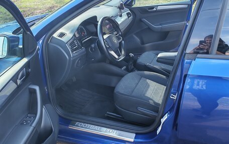 Volkswagen Polo VI (EU Market), 2021 год, 1 700 000 рублей, 14 фотография