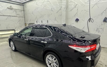 Toyota Camry, 2020 год, 3 800 000 рублей, 5 фотография