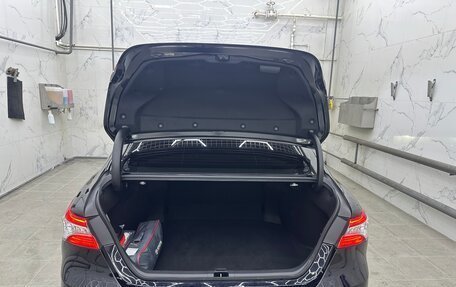 Toyota Camry, 2020 год, 3 800 000 рублей, 10 фотография