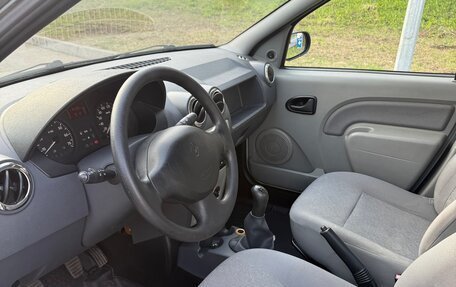 Renault Logan I, 2009 год, 650 000 рублей, 3 фотография