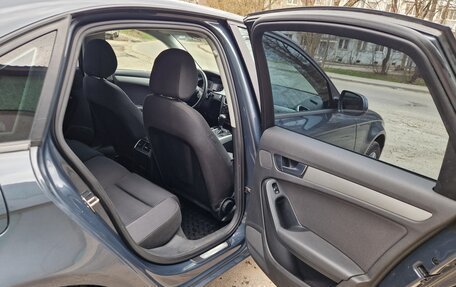 Audi A4, 2011 год, 1 150 000 рублей, 13 фотография