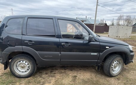 Chevrolet Niva I рестайлинг, 2011 год, 800 000 рублей, 7 фотография