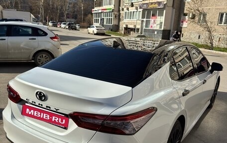 Toyota Camry, 2020 год, 2 750 000 рублей, 21 фотография