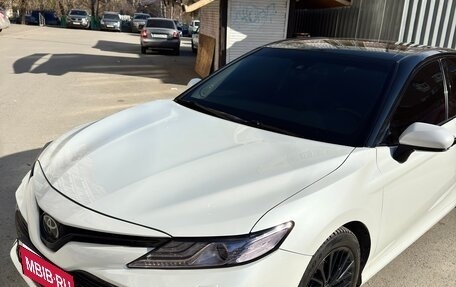 Toyota Camry, 2020 год, 2 750 000 рублей, 20 фотография