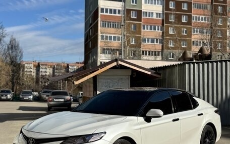 Toyota Camry, 2020 год, 2 750 000 рублей, 19 фотография