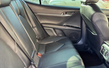 Toyota Camry, 2020 год, 2 750 000 рублей, 28 фотография