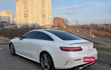 Mercedes-Benz E-Класс, 2017 год, 3 375 000 рублей, 4 фотография