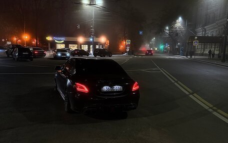 Mercedes-Benz C-Класс, 2017 год, 2 900 000 рублей, 14 фотография