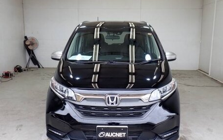 Honda Freed II, 2021 год, 1 620 000 рублей, 2 фотография