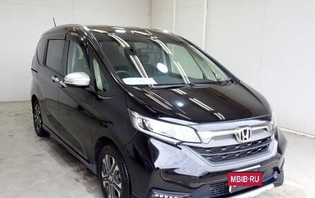 Honda Freed II, 2021 год, 1 620 000 рублей, 4 фотография