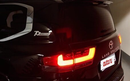Toyota Land Cruiser, 2022 год, 9 000 000 рублей, 7 фотография