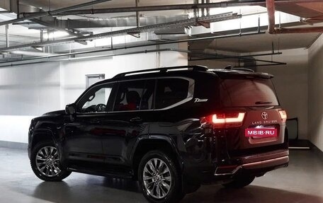 Toyota Land Cruiser, 2022 год, 9 000 000 рублей, 6 фотография