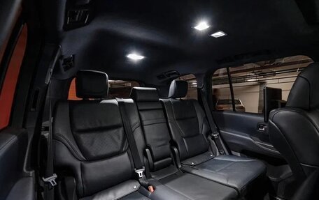 Toyota Land Cruiser, 2022 год, 9 000 000 рублей, 26 фотография