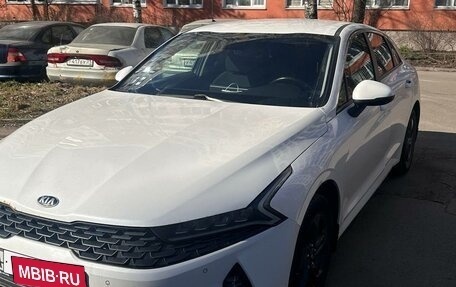 KIA K5, 2021 год, 1 600 000 рублей, 1 фотография