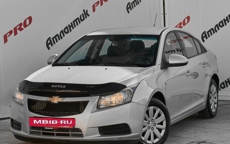 Chevrolet Cruze II, 2011 год, 750 000 рублей, 2 фотография