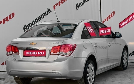 Chevrolet Cruze II, 2011 год, 750 000 рублей, 7 фотография