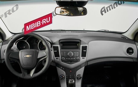 Chevrolet Cruze II, 2011 год, 750 000 рублей, 11 фотография