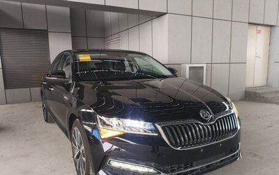 Skoda Superb III рестайлинг, 2023 год, 2 452 000 рублей, 1 фотография