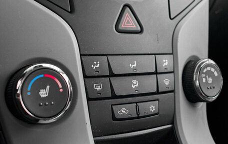 Chevrolet Cruze II, 2011 год, 750 000 рублей, 16 фотография