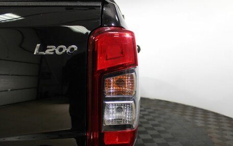 Mitsubishi L200 IV рестайлинг, 2020 год, 2 800 000 рублей, 21 фотография