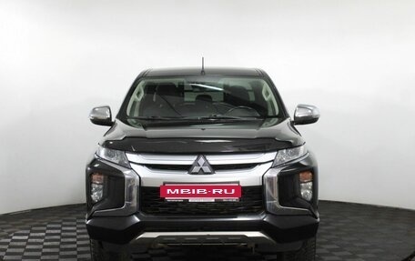 Mitsubishi L200 IV рестайлинг, 2020 год, 2 800 000 рублей, 9 фотография