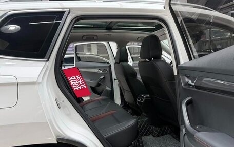 Skoda Karoq I, 2022 год, 2 146 000 рублей, 17 фотография