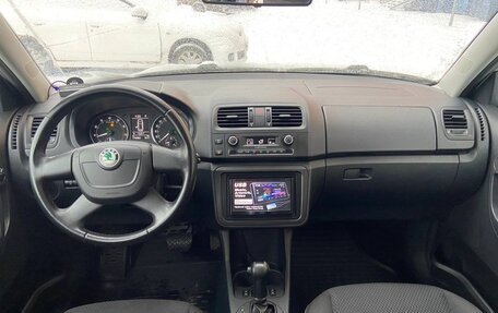 Skoda Fabia II, 2012 год, 600 000 рублей, 3 фотография