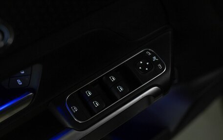 Mercedes-Benz GLB, 2024 год, 6 570 000 рублей, 10 фотография