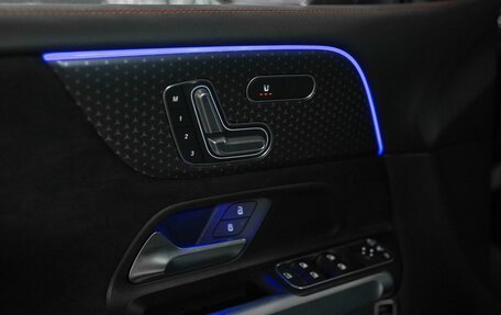 Mercedes-Benz GLB, 2024 год, 6 570 000 рублей, 9 фотография