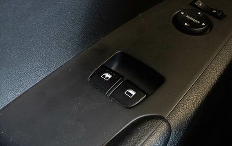 Hyundai Solaris II рестайлинг, 2018 год, 989 000 рублей, 13 фотография