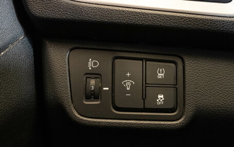 Hyundai Solaris II рестайлинг, 2018 год, 989 000 рублей, 15 фотография