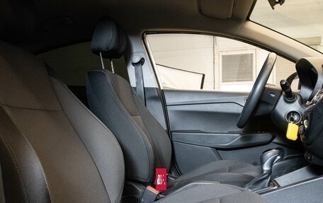 Hyundai Solaris II рестайлинг, 2018 год, 989 000 рублей, 12 фотография