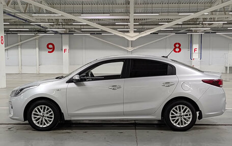 KIA Rio IV, 2018 год, 1 359 000 рублей, 10 фотография