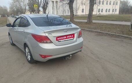 Hyundai Solaris II рестайлинг, 2016 год, 1 100 000 рублей, 6 фотография