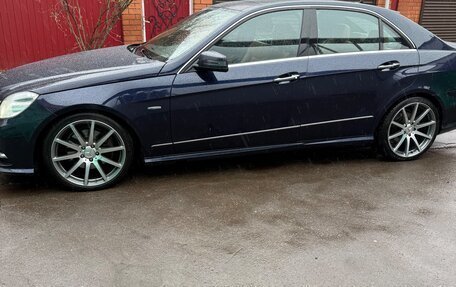 Mercedes-Benz E-Класс, 2012 год, 2 050 000 рублей, 2 фотография