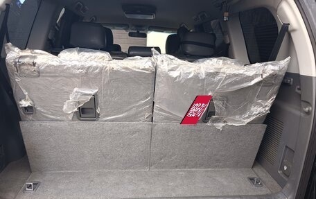 Toyota Land Cruiser Prado 150 рестайлинг 2, 2011 год, 2 800 000 рублей, 11 фотография