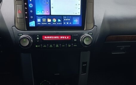 Toyota Land Cruiser Prado 150 рестайлинг 2, 2011 год, 2 800 000 рублей, 9 фотография