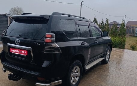 Toyota Land Cruiser Prado 150 рестайлинг 2, 2011 год, 2 800 000 рублей, 5 фотография