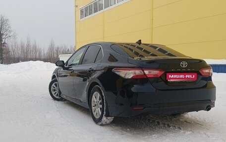 Toyota Camry, 2018 год, 1 999 999 рублей, 3 фотография
