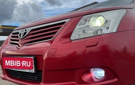 Toyota Avensis III рестайлинг, 2010 год, 1 120 000 рублей, 10 фотография