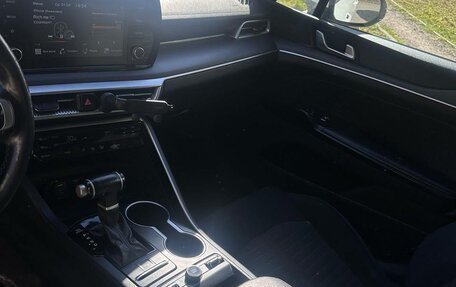 KIA K5, 2021 год, 1 600 000 рублей, 15 фотография